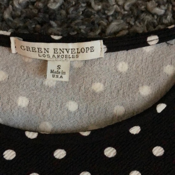 GREEN envelope polka dot top. EUC! - Picture 2 of 6